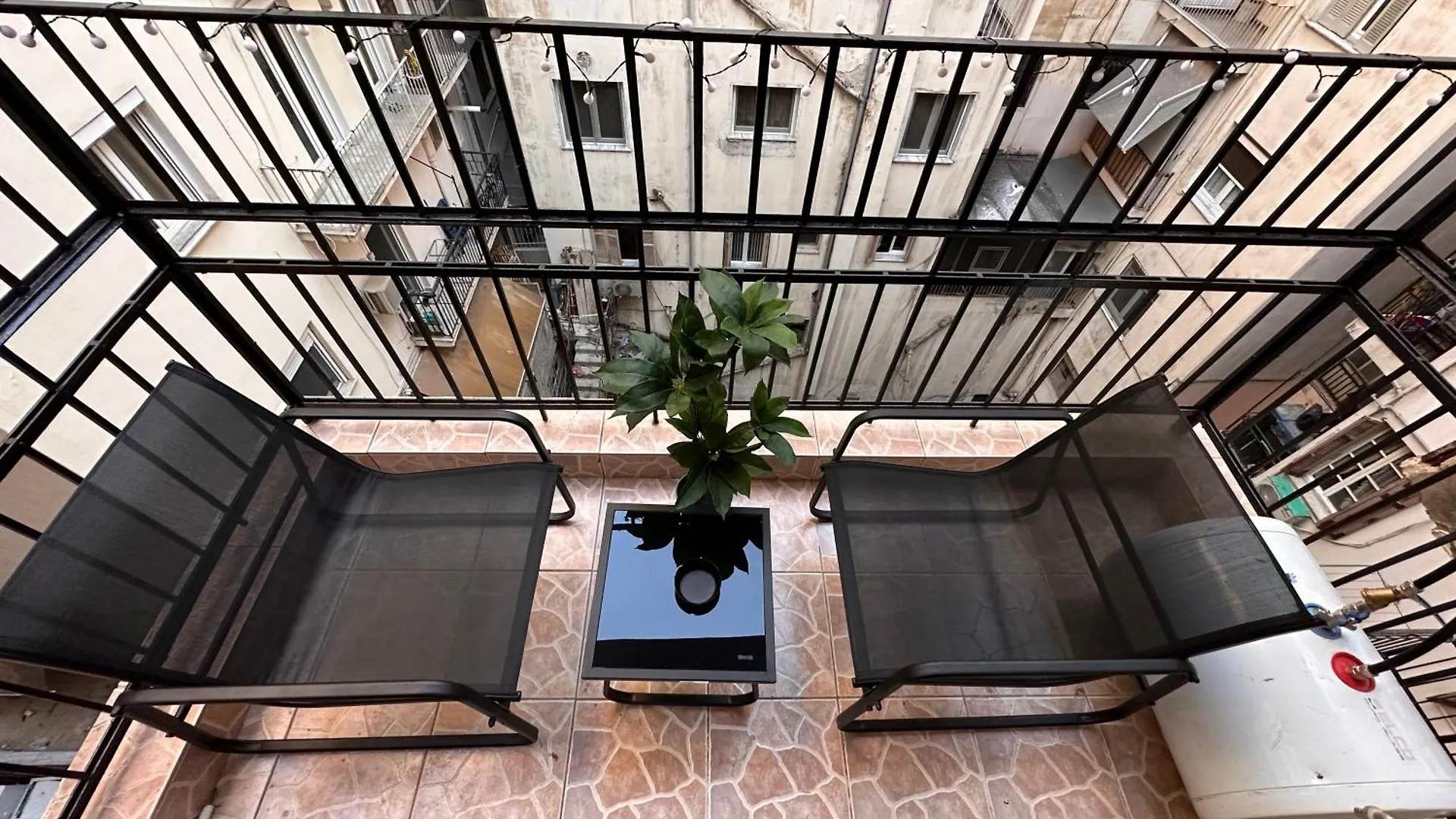 Apartment Plato'S Peaceful City Hideout Thessaloniki